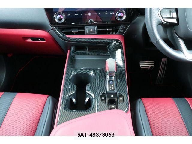 Lexus NX 2025-04 7725134-26