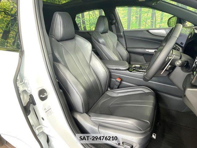 Lexus NX 2022-10 7786589-7