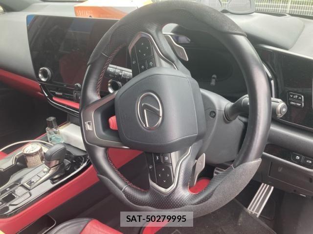 Lexus NX 2023-09 7877435-13