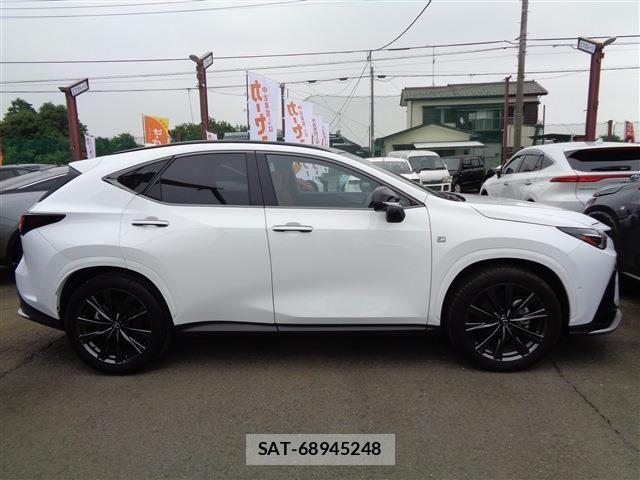 Lexus NX 2023-05 7877428-3