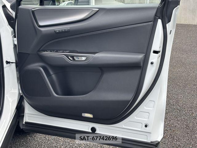 Lexus NX 2022-10 7979784-9