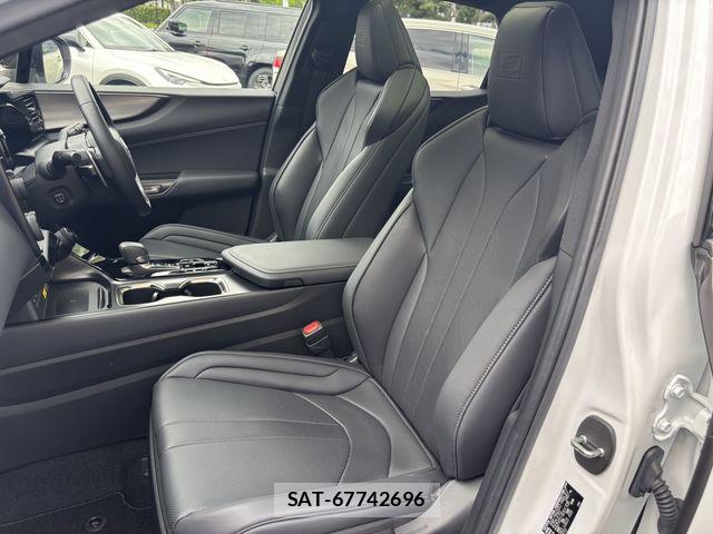 Lexus NX 2022-10 7979784-16