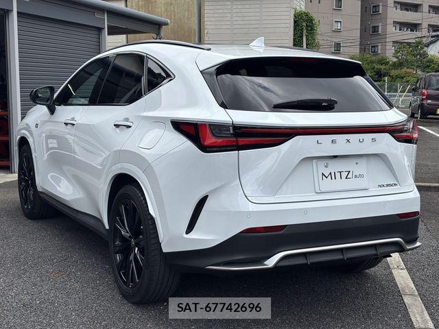 Lexus NX 2022-10 7979784-5