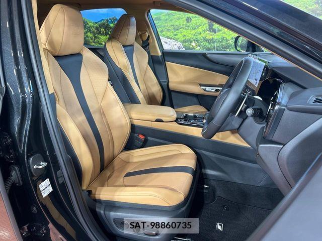 Lexus NX 2025-05 7979782-7