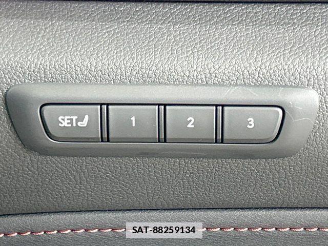 Lexus NX 2023-02 7979783-6