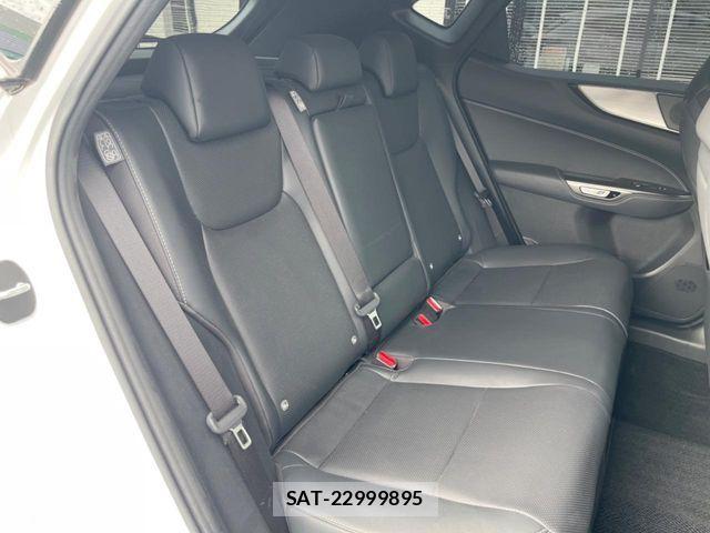 Lexus NX 2021-12 8036475-10