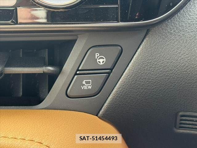 Lexus NX 2024-10 8036469-27