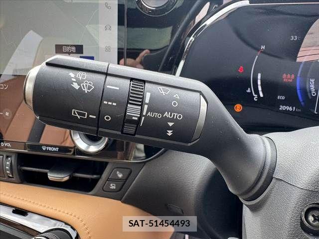 Lexus NX 2024-10 8036469-29