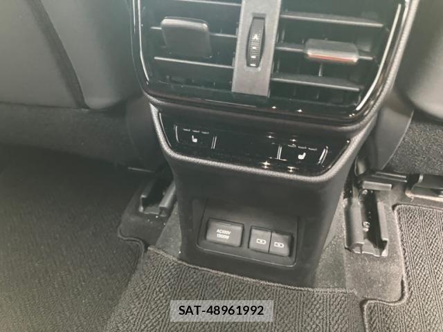 Lexus NX 2023-03 8036470-14