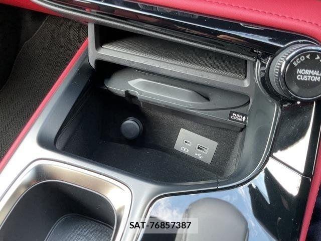 Lexus NX 2023-04 8036472-17