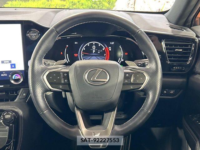 Lexus NX 2023-08 8100176-10