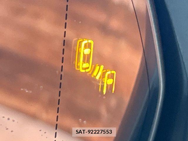 Lexus NX 2023-08 8100176-5