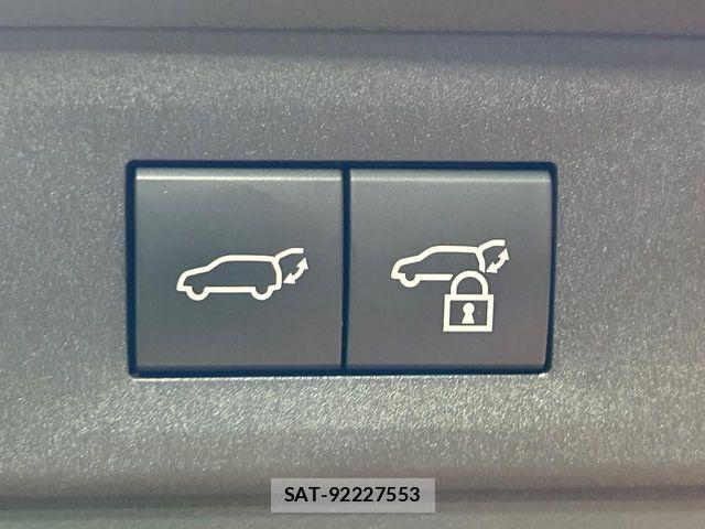 Lexus NX 2023-08 8100176-7