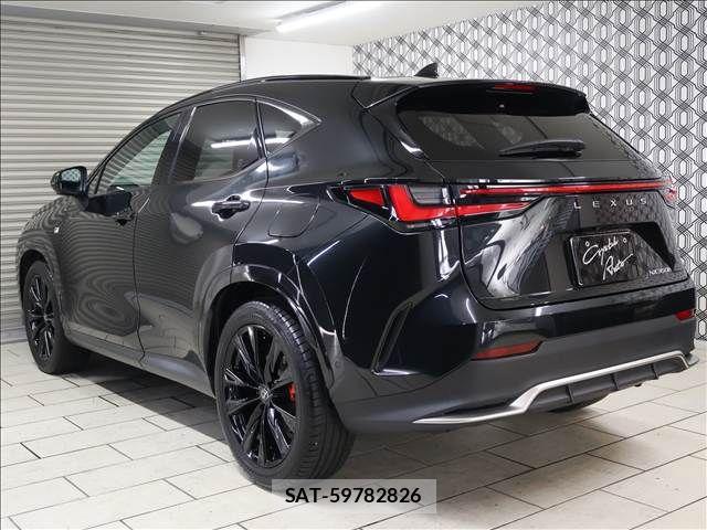 Lexus NX 2023-12 8100177-1