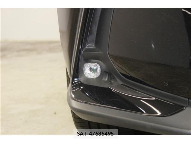 Lexus NX 2023-06 8100183-12