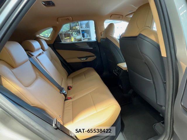 Lexus NX 2024-10 8131026-8