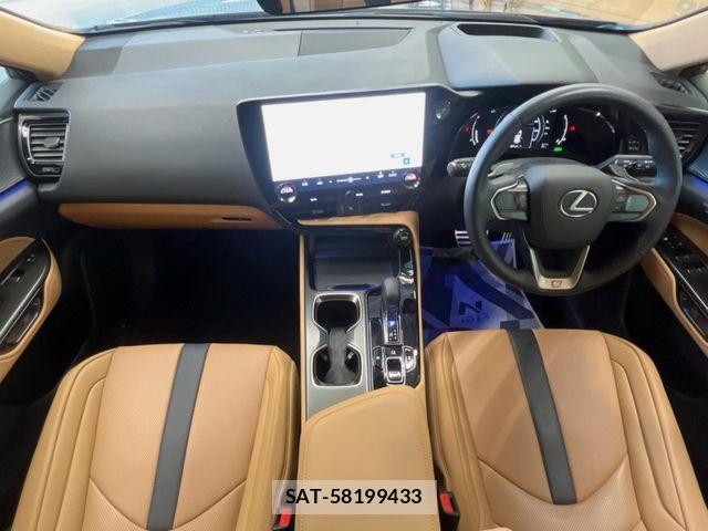 Lexus NX 2025-10 8146075-1