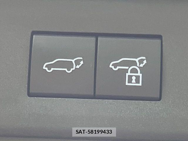 Lexus NX 2025-10 8146075-6