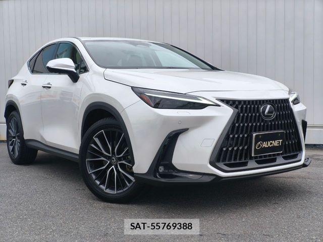 Lexus NX 2023-06 8208433-0