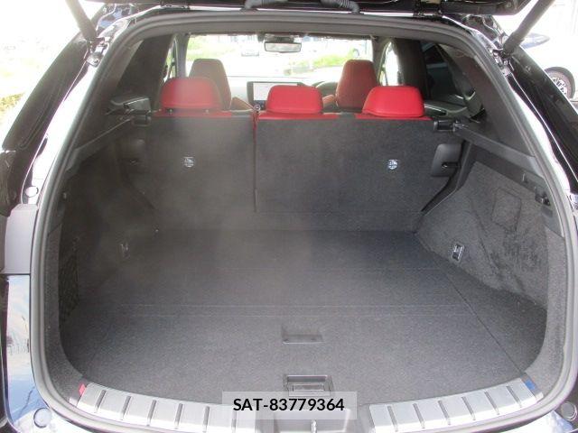 Lexus NX 2025-04 8208428-12
