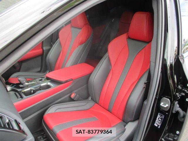Lexus NX 2025-04 8208428-15