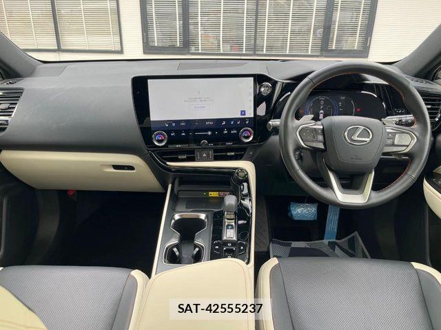 Lexus NX 2023-10 8208435-1