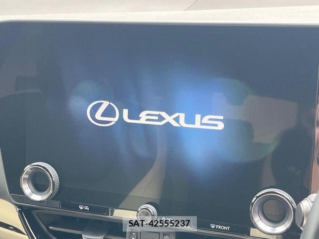 Lexus NX 2023-10 8208435-4