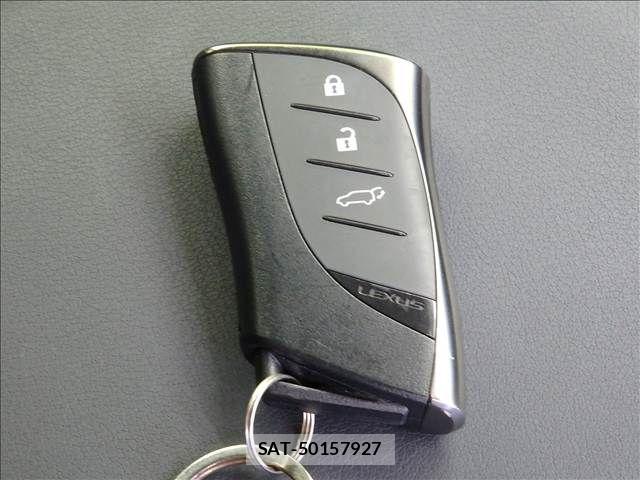 Lexus NX 2023-04 8230633-16