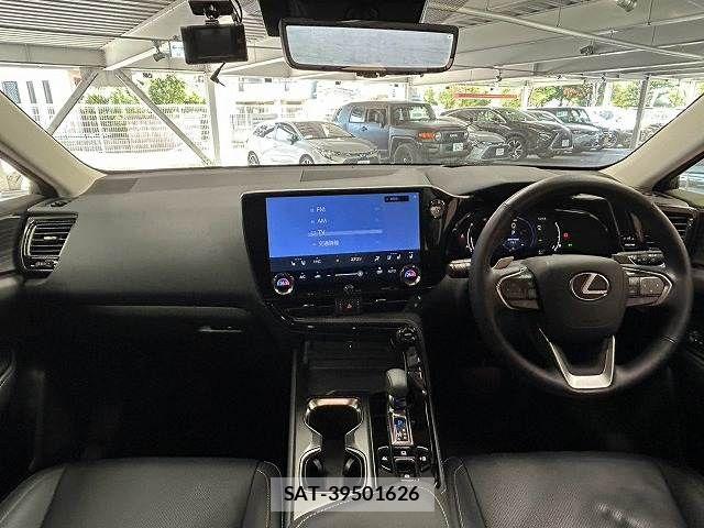 Lexus NX 2023-02 8245745-1