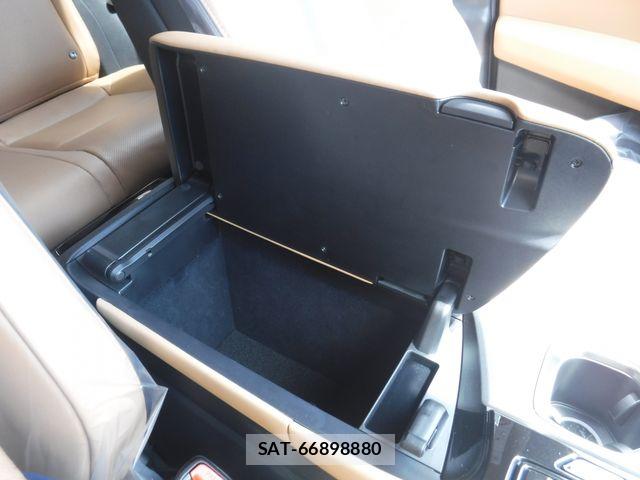 Lexus NX 2024-08 8315205-23