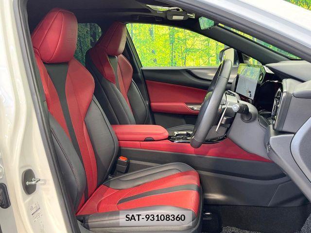 Lexus NX 2023-11 8354857-7
