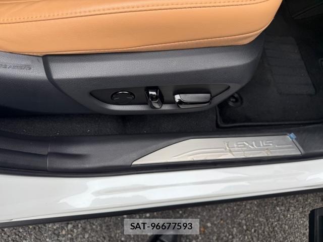 Lexus NX 2023-10 8366775-9