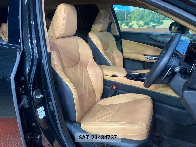 Lexus NX 2023-02 8366770-7