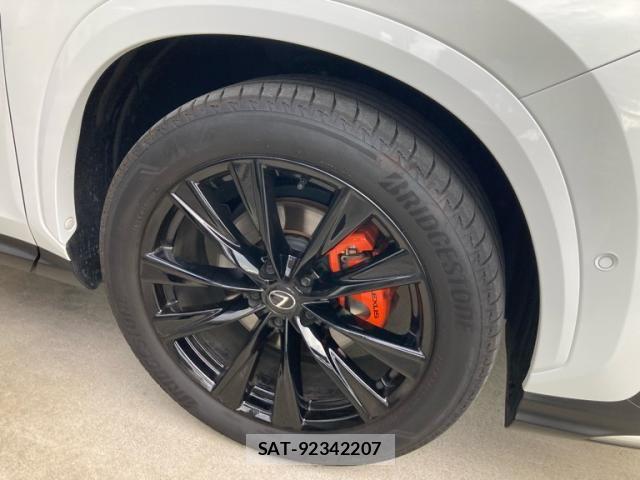 Lexus NX 2025-04 8366768-3