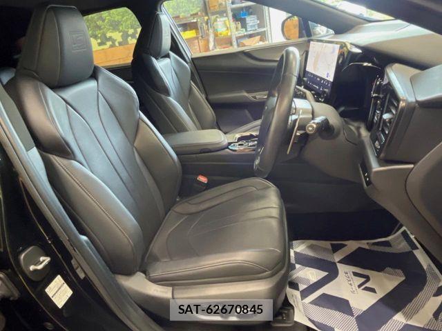 Lexus NX 2025-07 8457815-7
