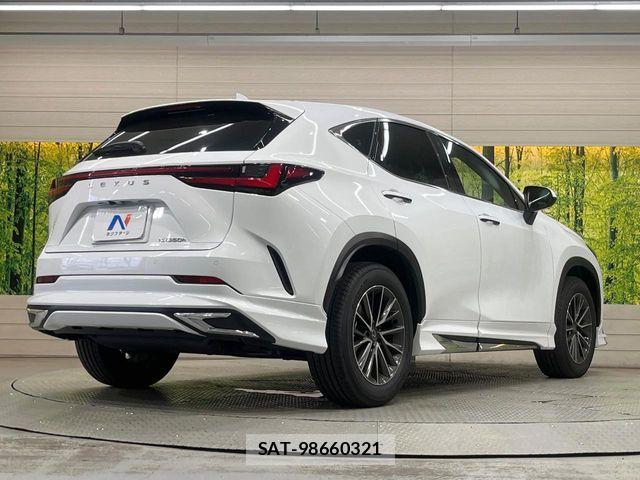 Lexus NX 2025-12 8457824-16