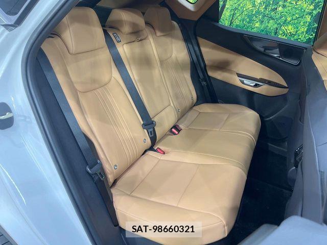 Lexus NX 2025-12 8457824-8