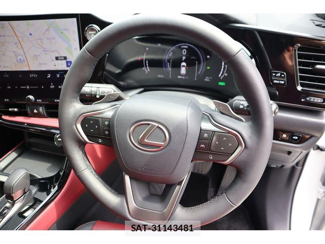 Lexus NX 2024-10 8562468-12