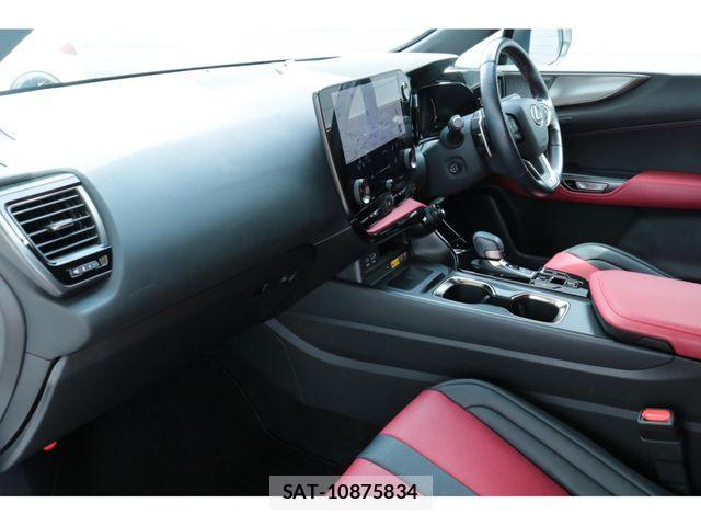 Lexus NX 2021-12 8562472-16