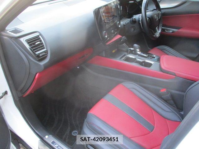 Lexus NX 2023-03 8562467-14