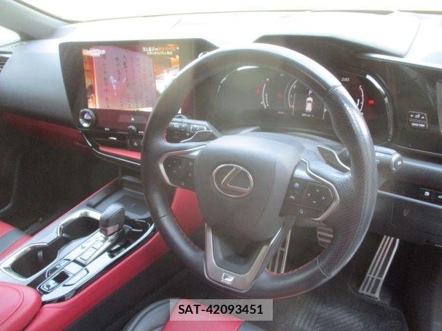 Lexus NX 2023-03 8562467-22
