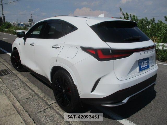 Lexus NX 2023-03 8562467-2