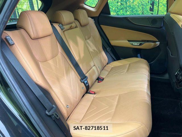 Lexus NX 2023-02 8659986-8