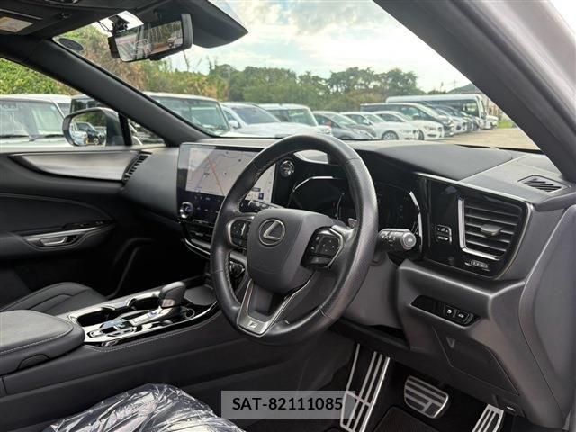 Lexus NX 2023-04 8659981-18