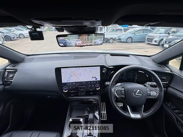 Lexus NX 2023-04 8659981-2