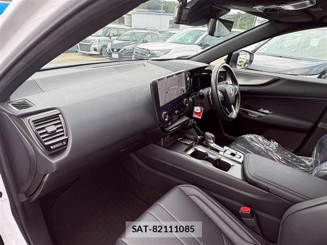 Lexus NX 2023-04 8659981-3