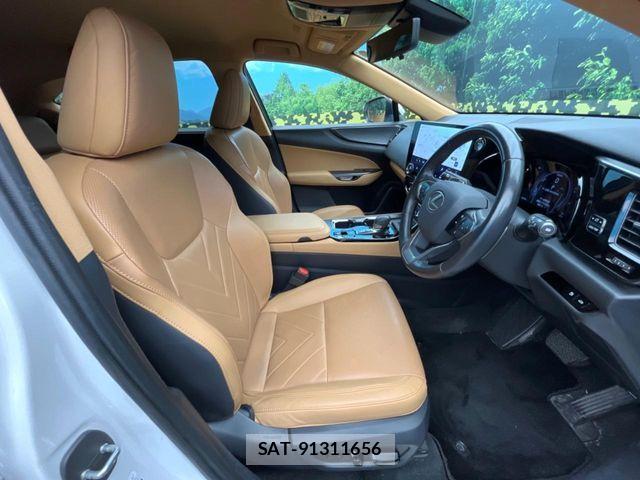 Lexus NX 2023-09 8659979-7