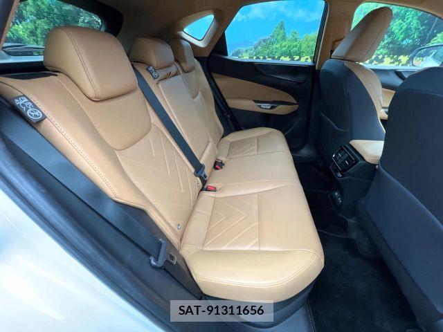 Lexus NX 2023-09 8659979-8