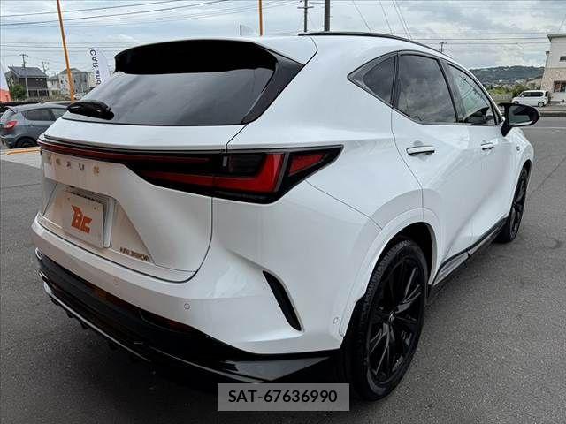 Lexus NX 2023-01 8659984-14