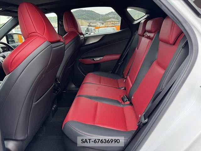Lexus NX 2023-01 8659984-18